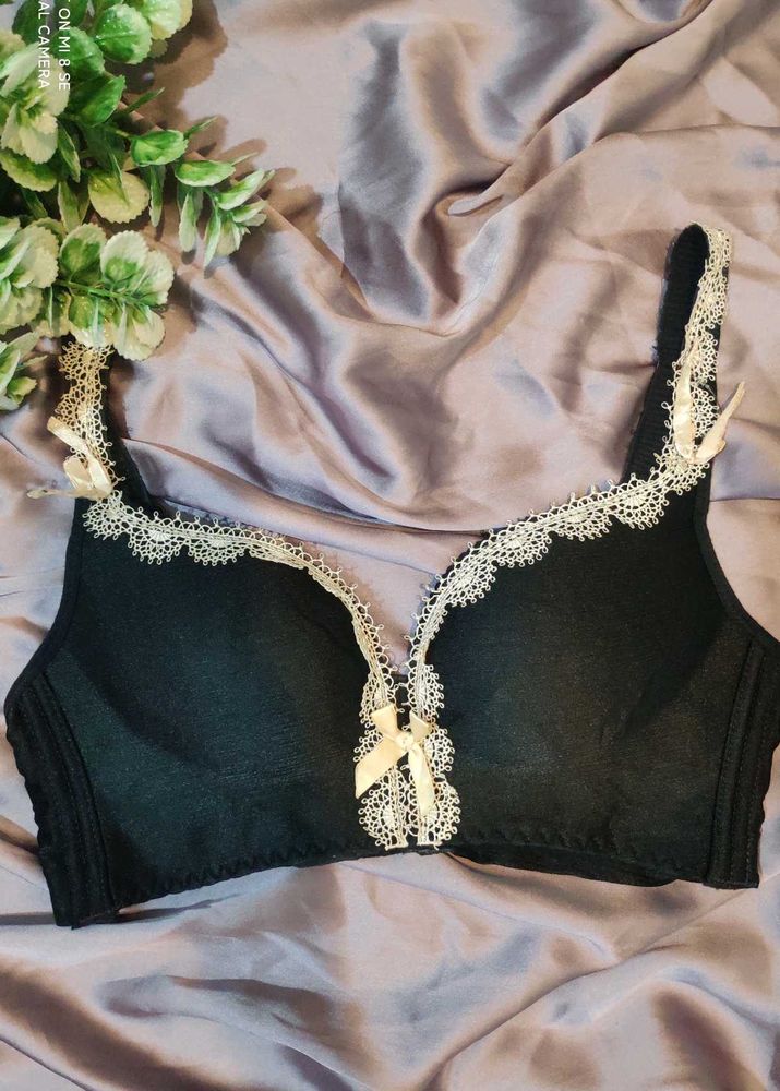 stylish black bra