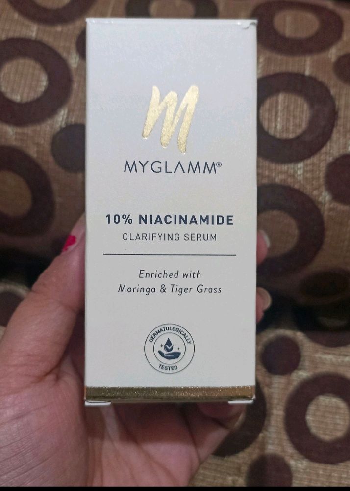 Myglamm 10% Niacinamide Clarifying Serum