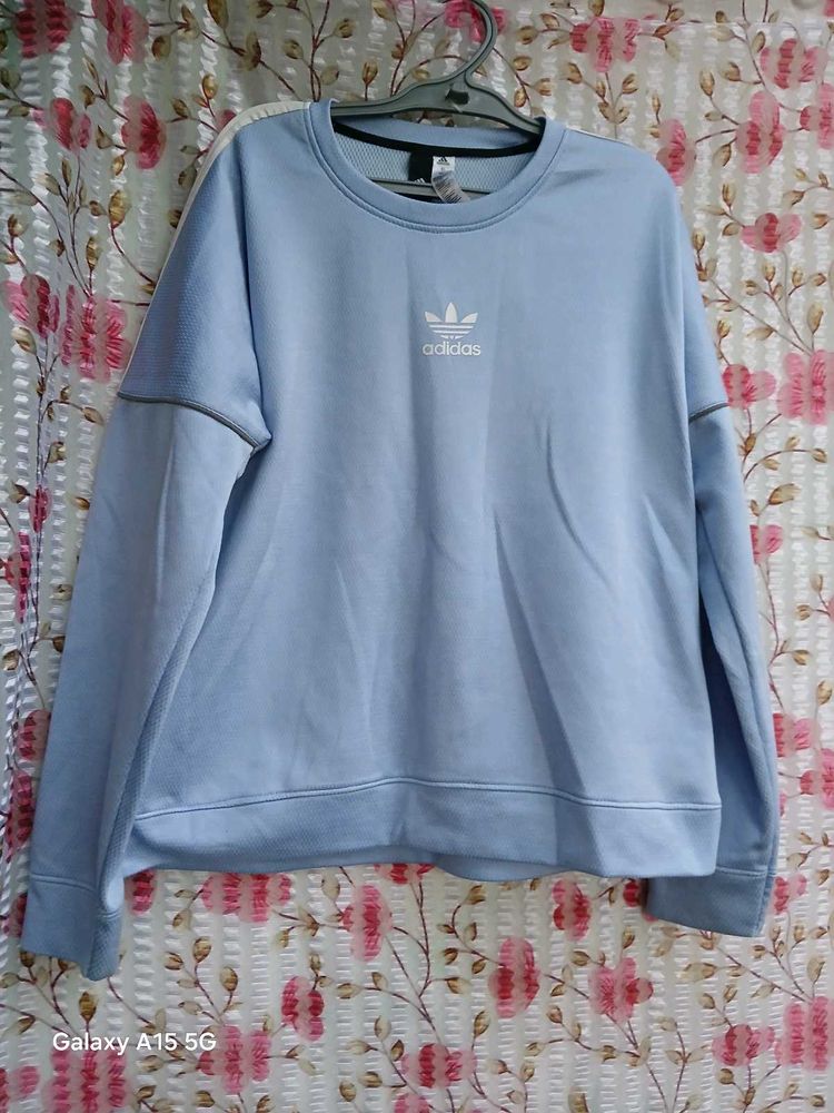 Adidas Sweatshirt