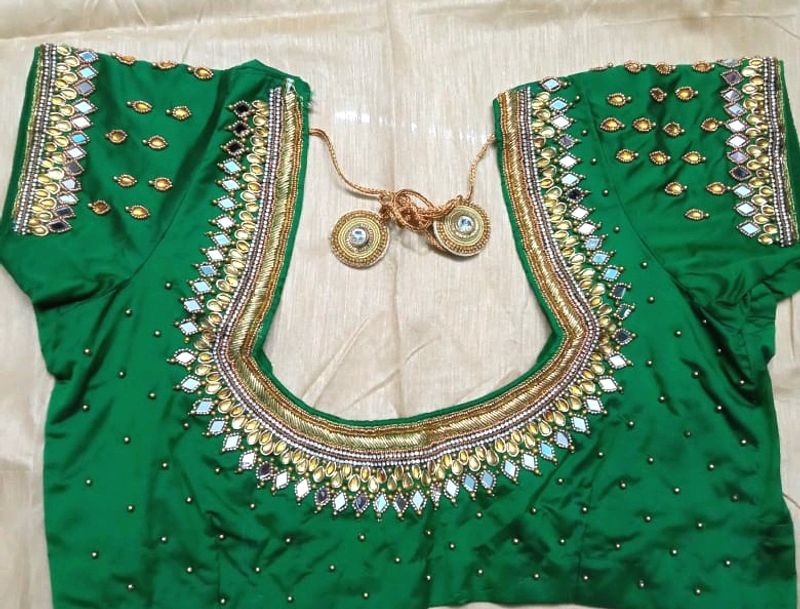 Heavy Aari Work Blouse  💚