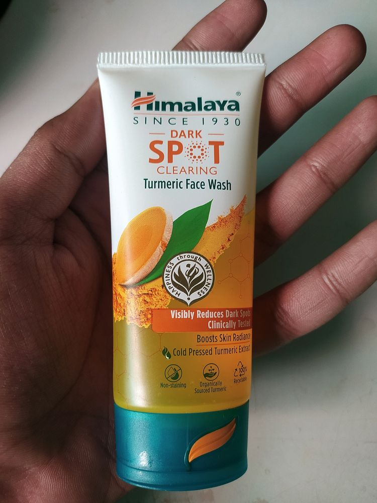 Himalaya Face Wash For Dark Spot (New Product)