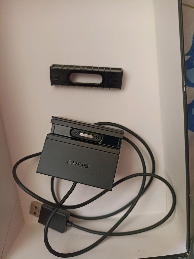 Sony DK31 Magnetic Charging🔋⚡ Dock For Xperia Z1