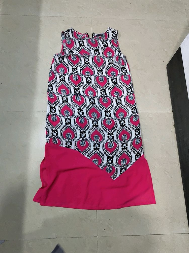 Aakriti Kurti