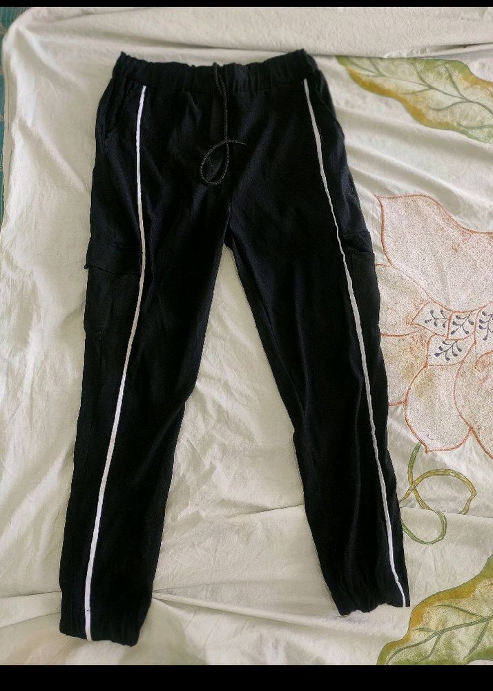 New Jogger Pant With 4 pockets