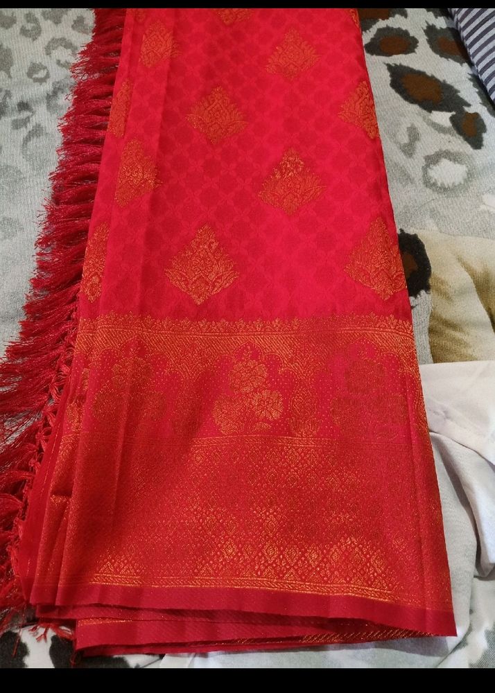 Red Semi Silk Soft Kanjivaram Saree.