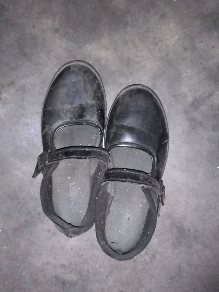 School Shoe