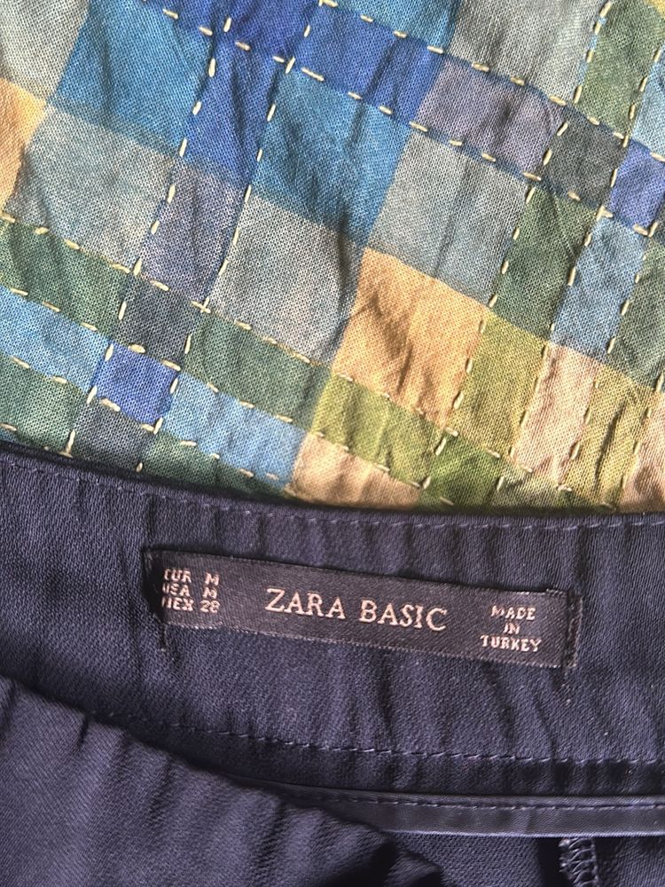 Zara Trousers That Look Good With T-shirts And Top