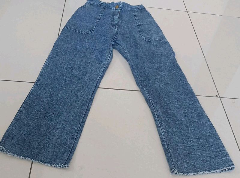 Denim Jeans For Women On Sale.👖