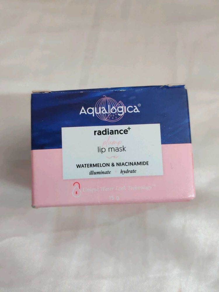 Aqualogica Radiance+ Plump Lip Mask