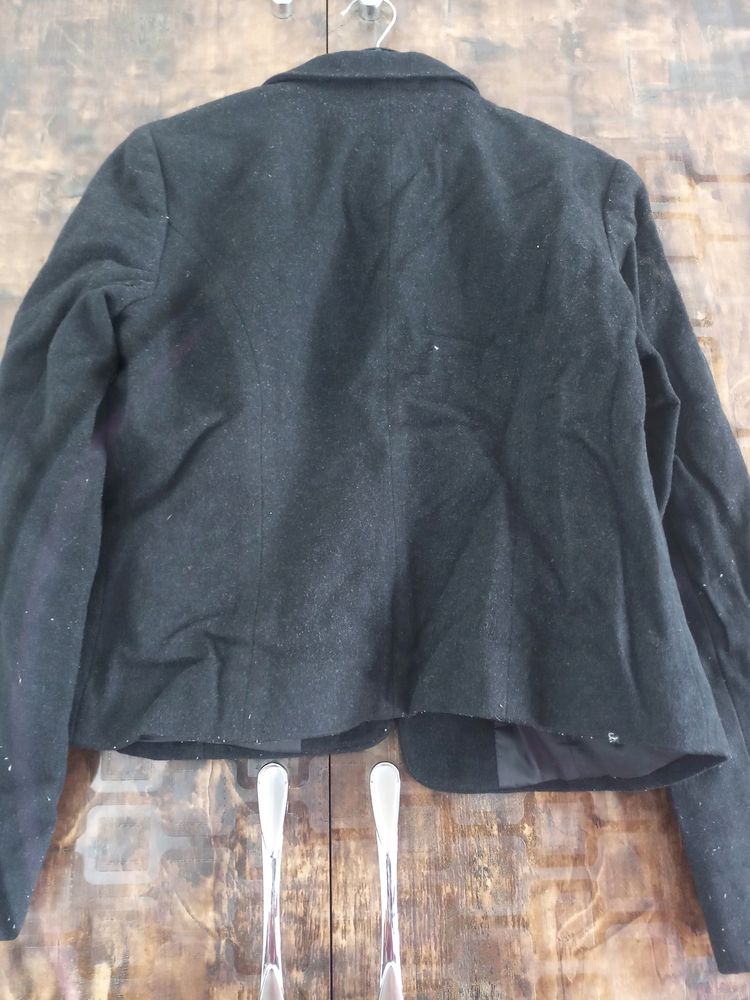 New without Tag Black Blazer