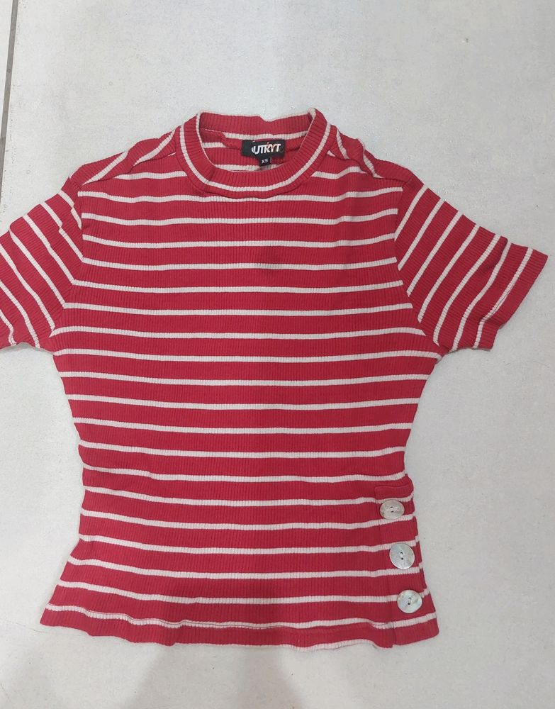 Outryt Red Striped Ribbed Top