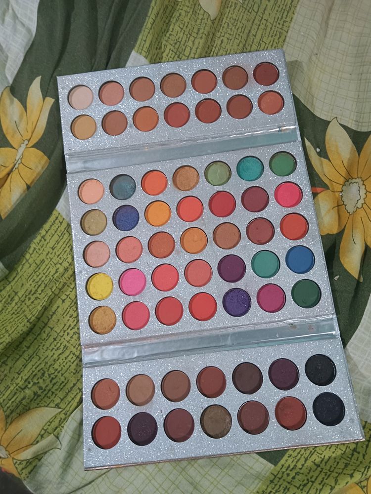 Beauty Glazed Gorgeous Me Eyeshadow Palette