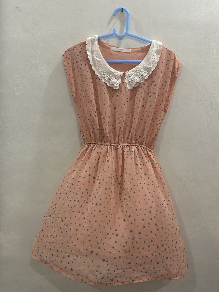 Peach Star Print Dress With Collar