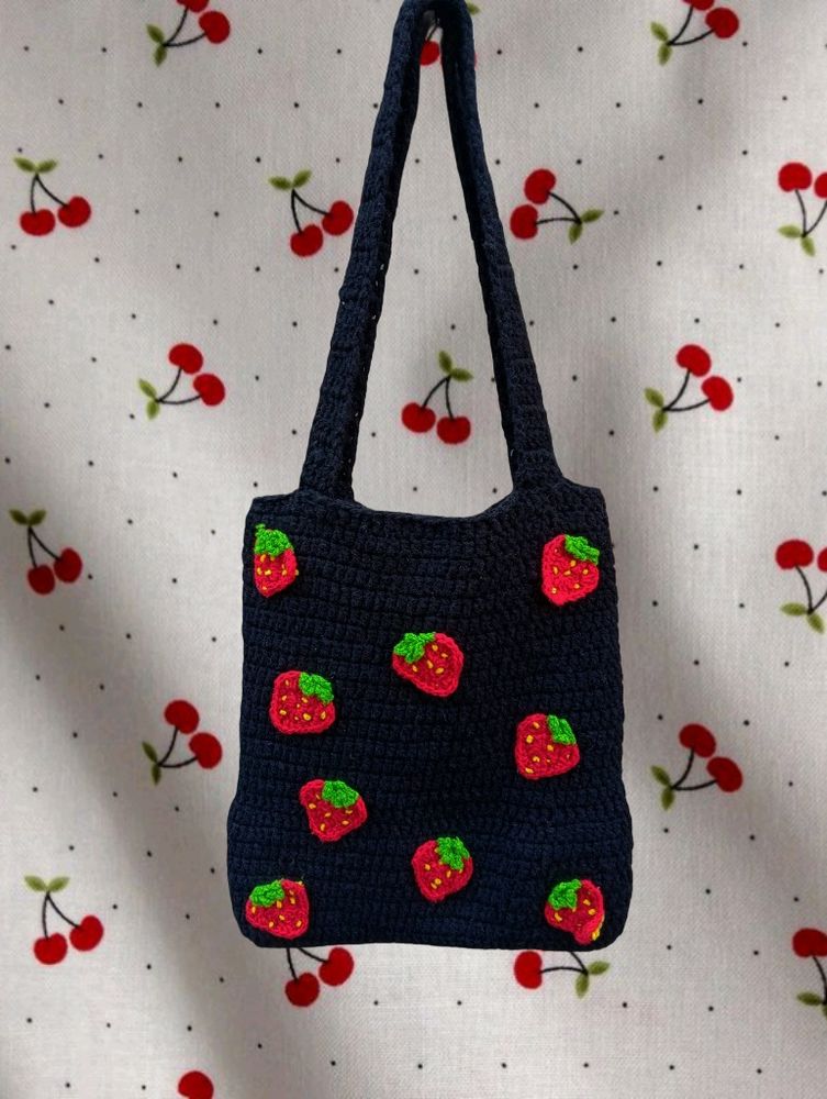 Crochet Black Strawberry Bag 🍓🎀