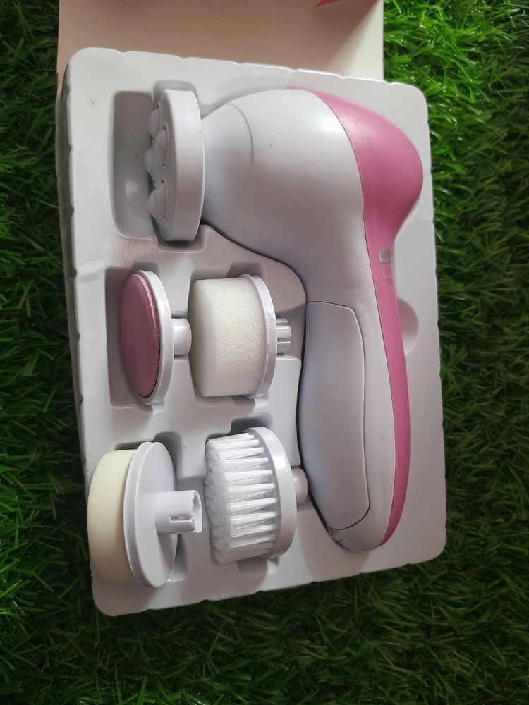 Brand New Face Massager