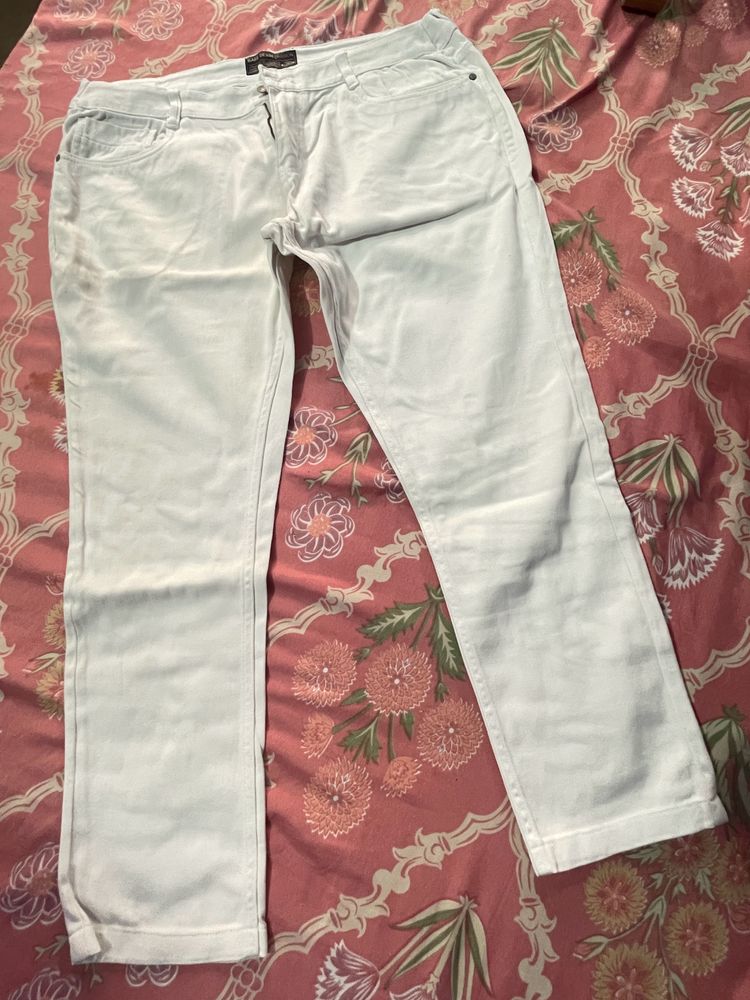 White  Skinny Fit Jeans Men’s Of Size 36