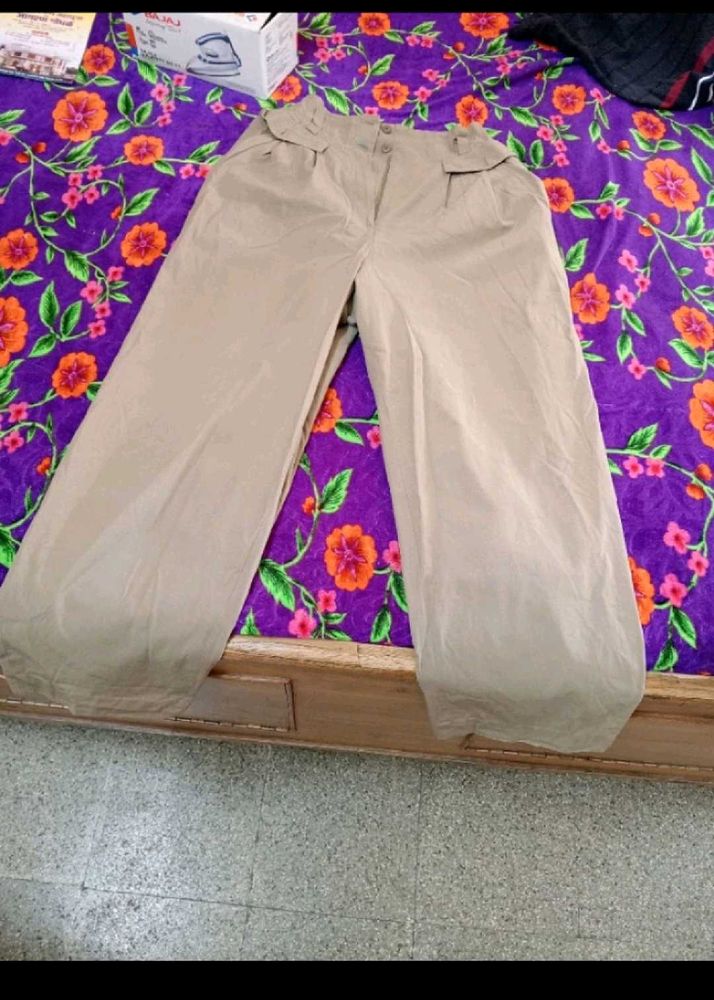 Khaki Pant