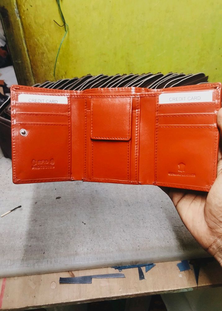 Leathr Wallet