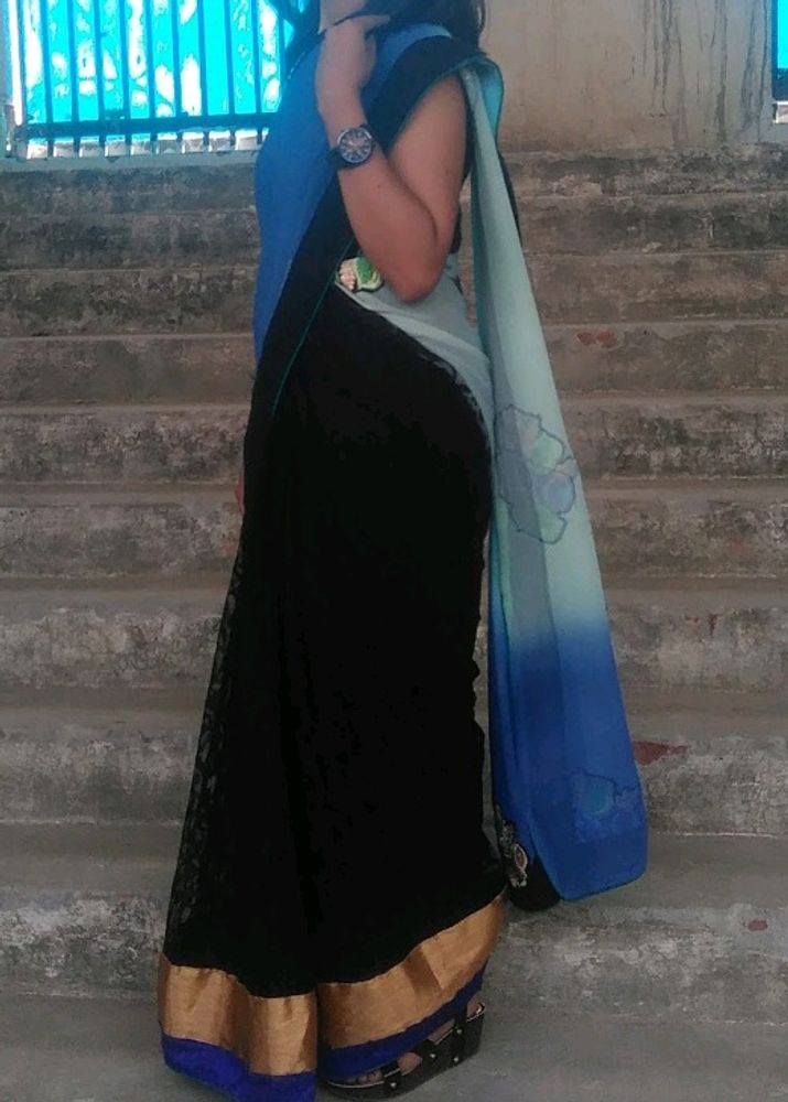 Girlish Look Fancy Saree