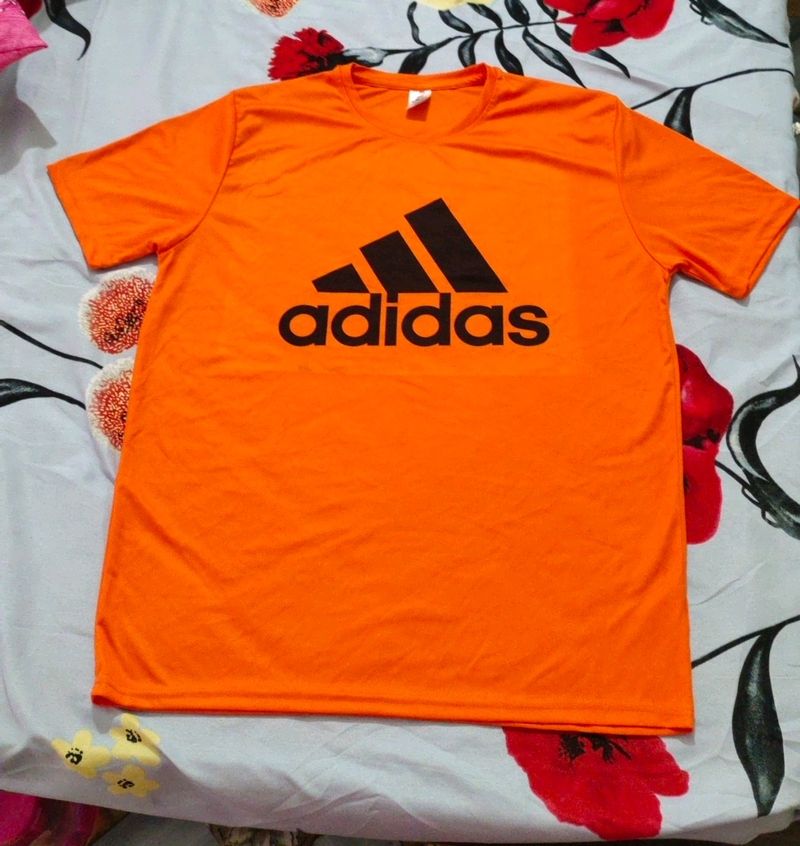 Size L Adidas