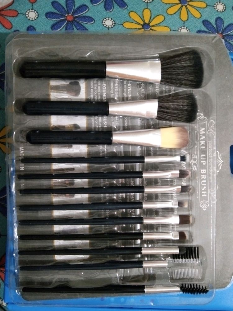 Makeup Brushes