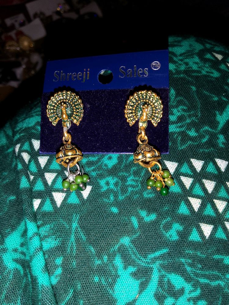 Earings