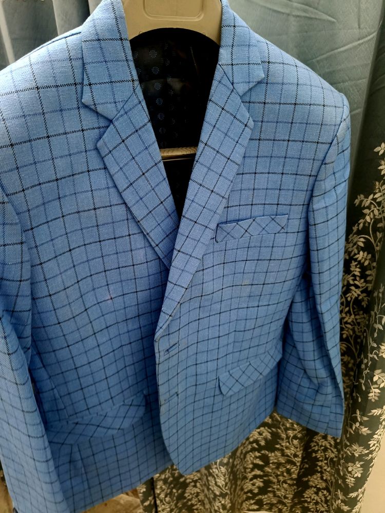 Blazer Good Fabric Newly Condition