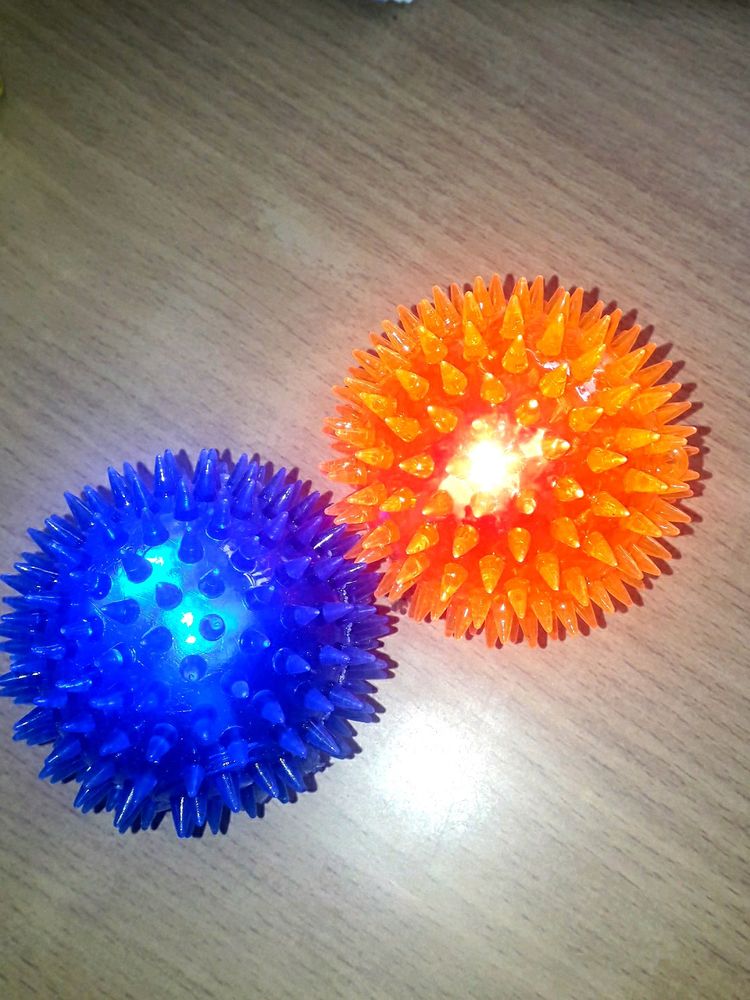 Combo Of 2 Lighting Balls