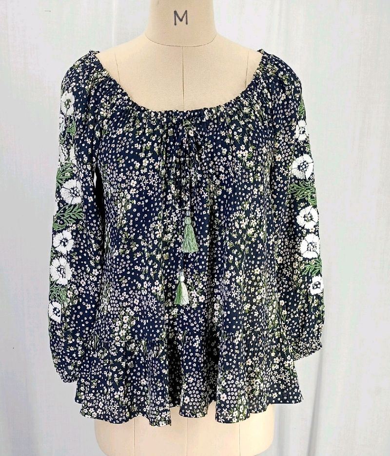 New Beautiful Floral Top