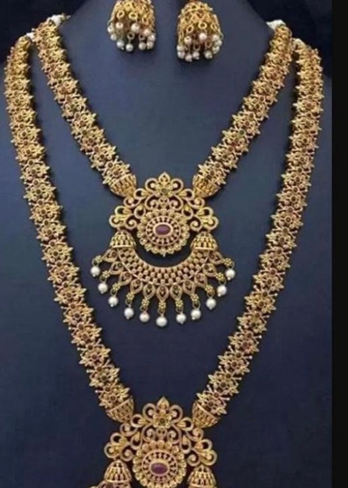 Necklace Set