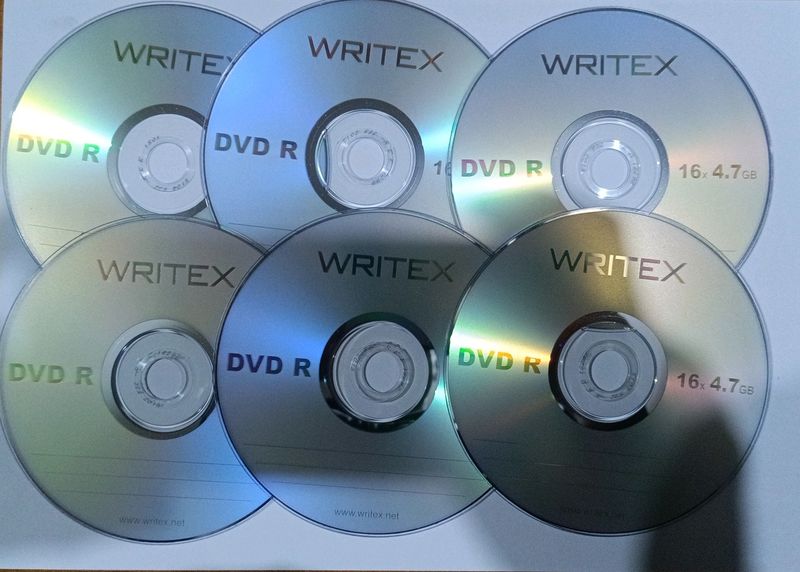 6 Nos Blank DVDs