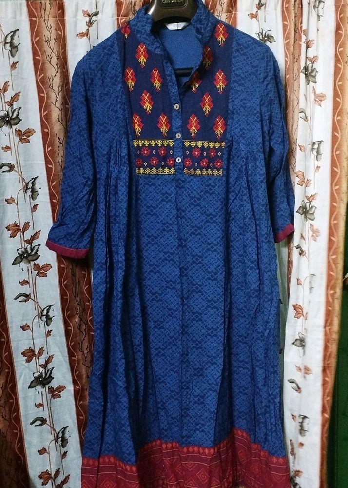 Max Kurta.