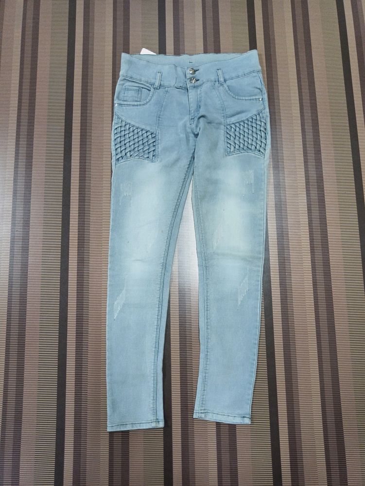 W-38 Size-30 Slim Fit Women Denim Capri