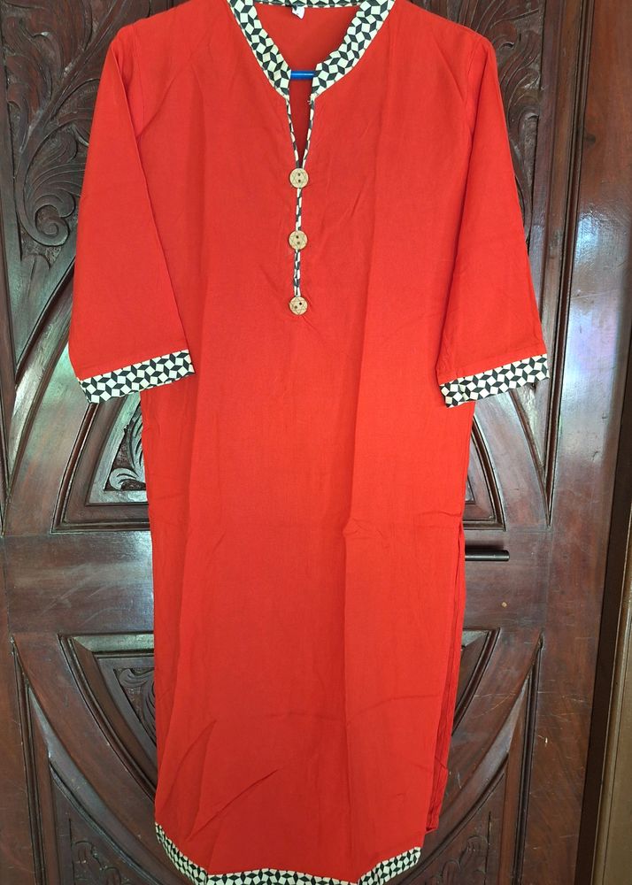 Red Kurta