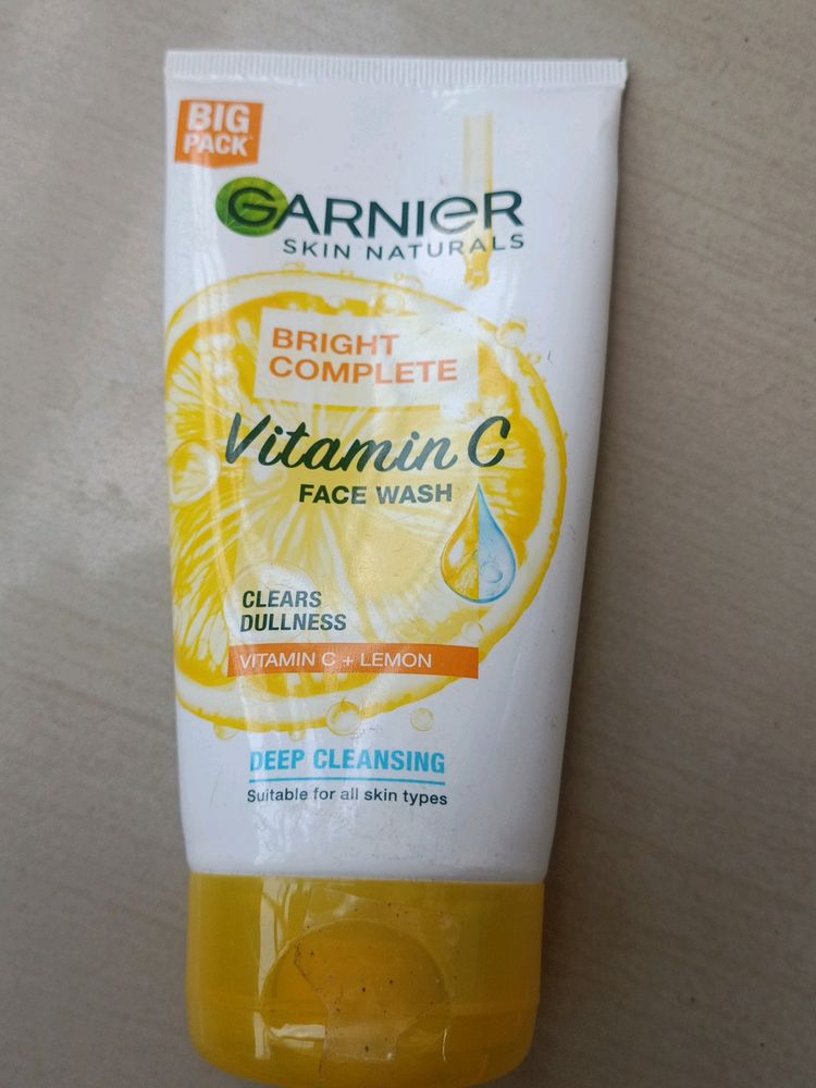 Garnier Brightening Facewash