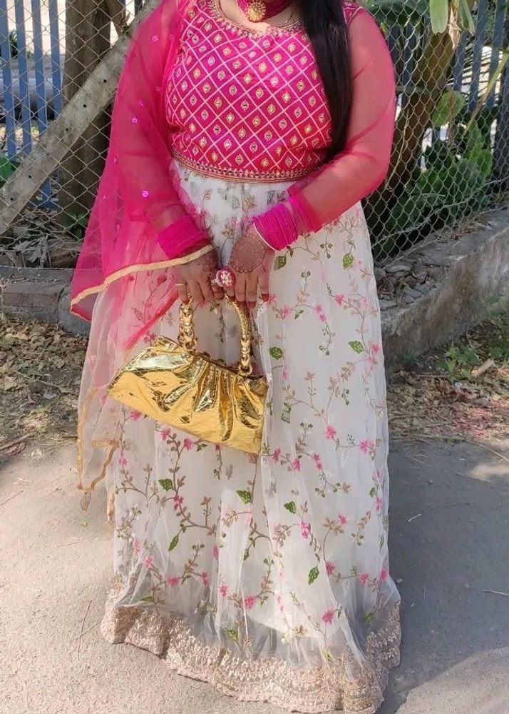 Blouse And Lehnga Both Different