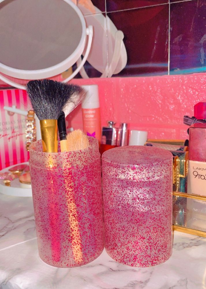 Glitter Pink Makeup Brush Holder🎀🩷