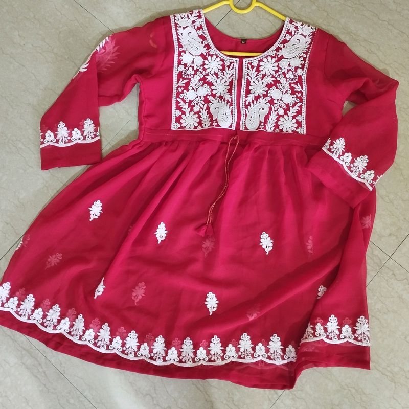 Short Red Kurti