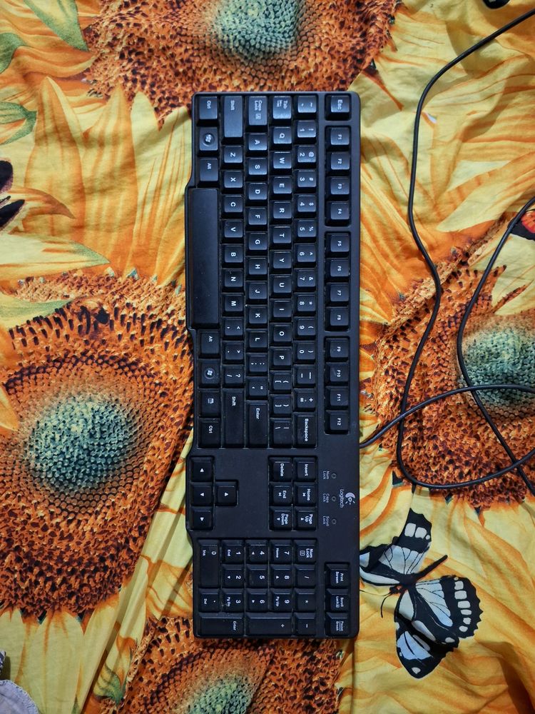 Logitech Keyboard