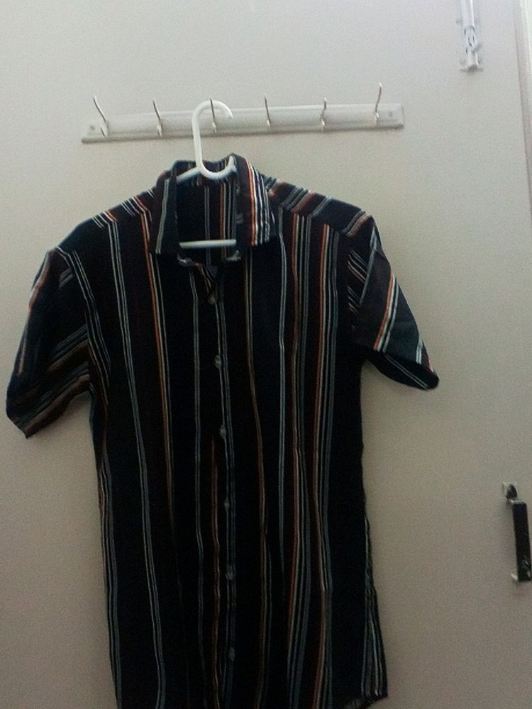 Combo Of 2 Men Shirts For -250/-