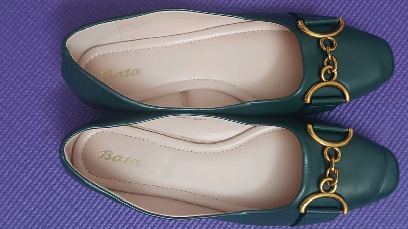 Olive Green Bata Ballerinas