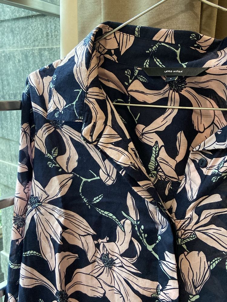 Vero Moda Floral Shirt