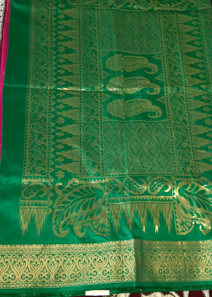 Banarasi Saree With Blouse