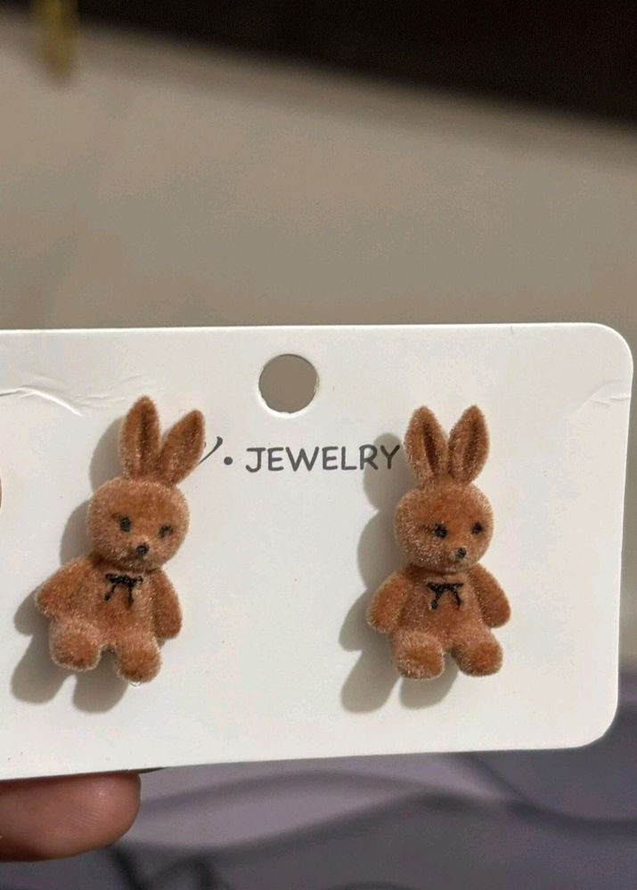 Teddy Bear Earrings 🧸