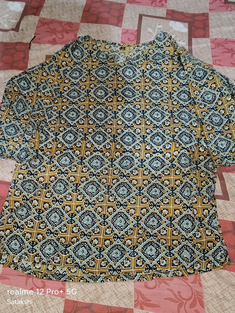 Short Kurti