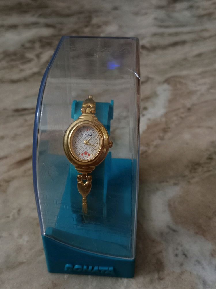 Sonata Golden Ladies Watch.