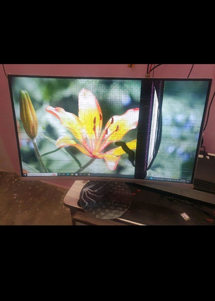 Samsung Curved Monitor