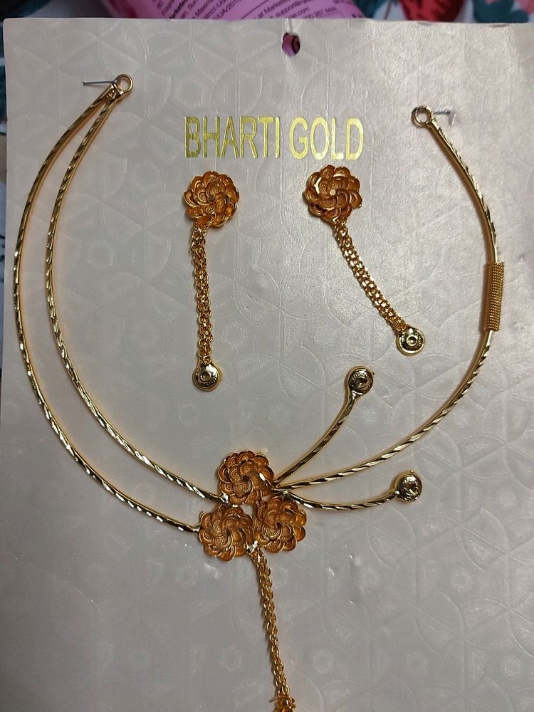 Golden Necklace Set For Party