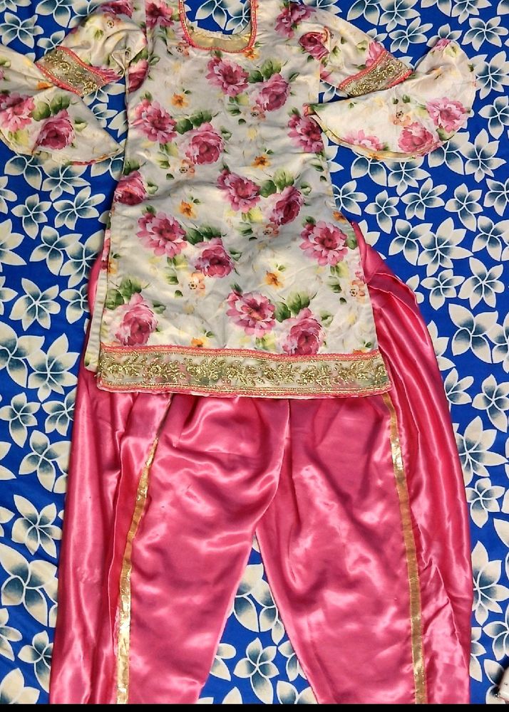 Dhoti Kurta Set For Sushmita