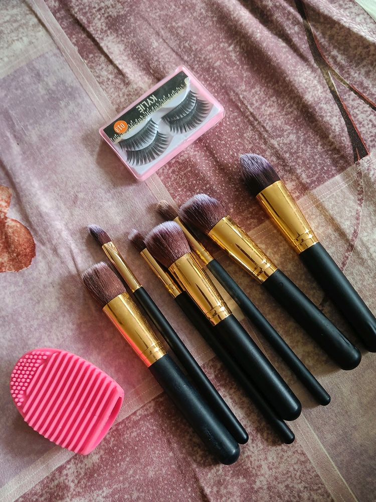 Makeup Brushes And Brush Cleaner